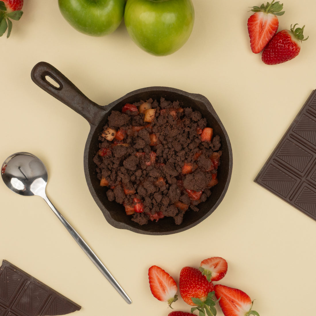 Strawberry, Apple and Chocolate Crumble